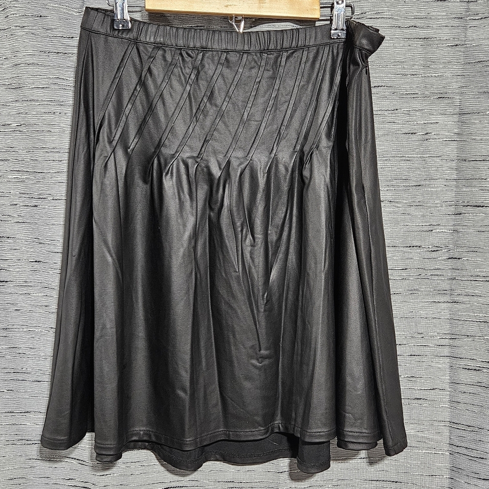 Lane Bryant 6th n Lane faux leather skirt size 16
